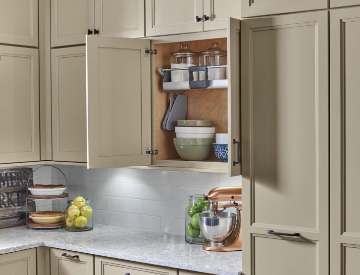 https://www.yorktownecabinetry.com/wp-content/uploads/2019/03/2018_Set5_4H_DET013a-727x556.jpg