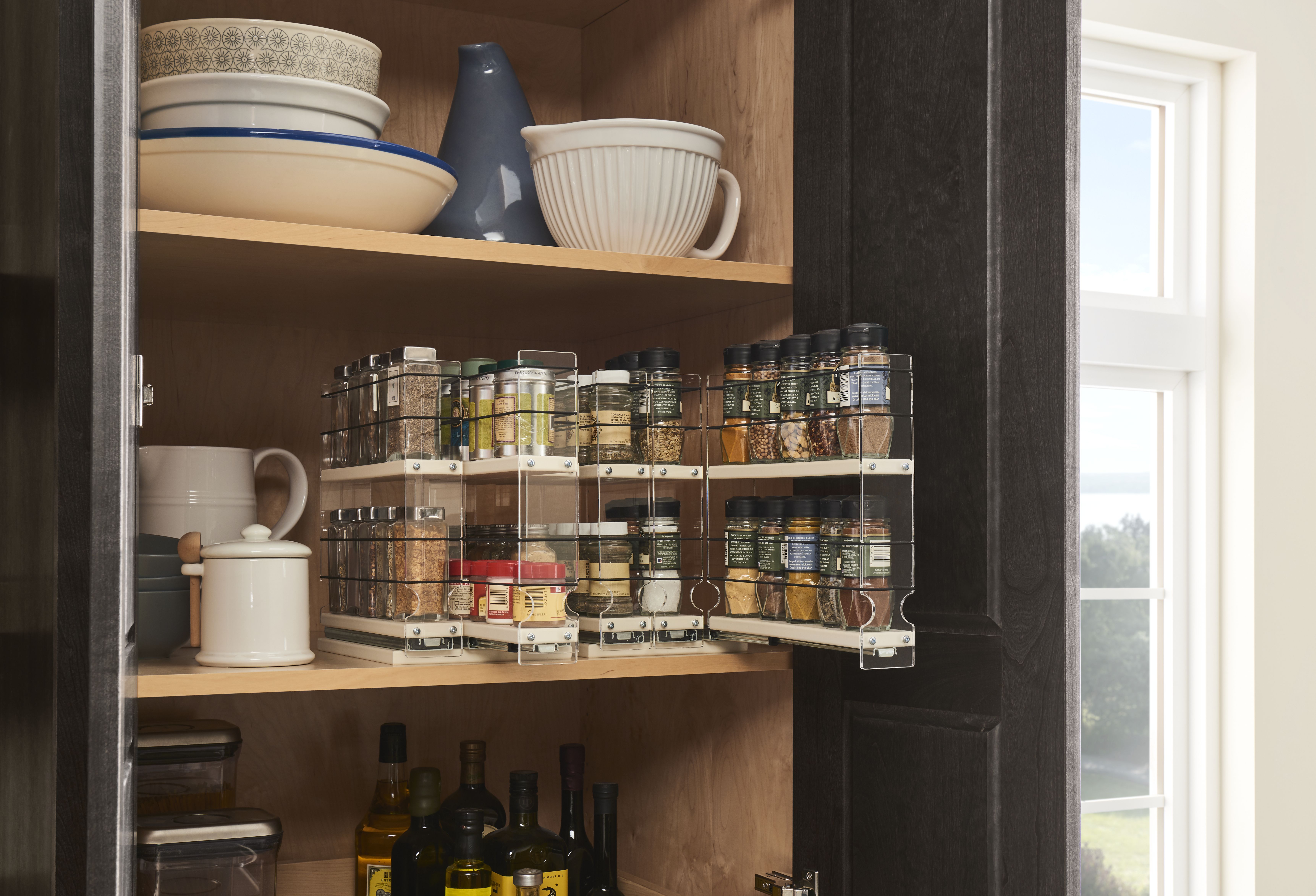 Yorktowne Cabinetry Multi Level Spice Rack Kit