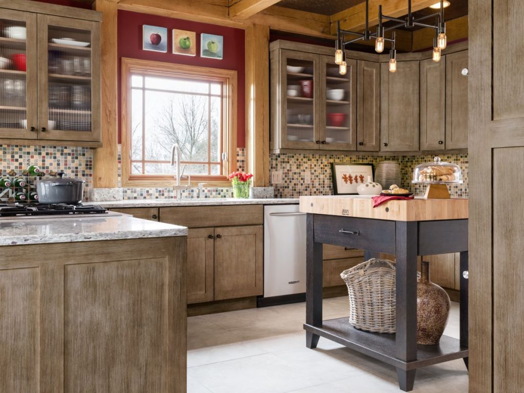 Yorktowne Cabinetry | Stoney Brooke Collection